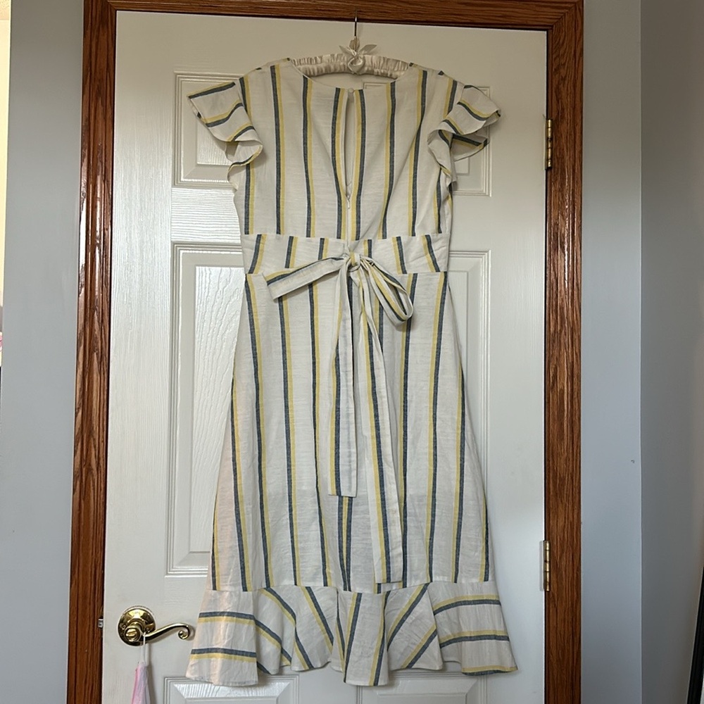 JOA Striped V-Neck Ruffle Dress - Picture 2 of 7